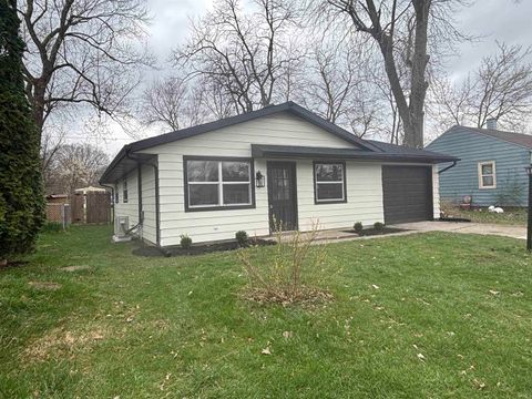 Tiny photo for 4502 Winter Street, Fort Wayne, IN 46806 (MLS # 202611446)