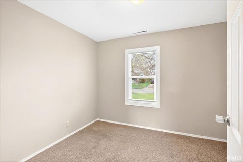 Tiny photo for 3017 Fairwood Drive, Lafayette, IN 47909 (MLS # 202611557)