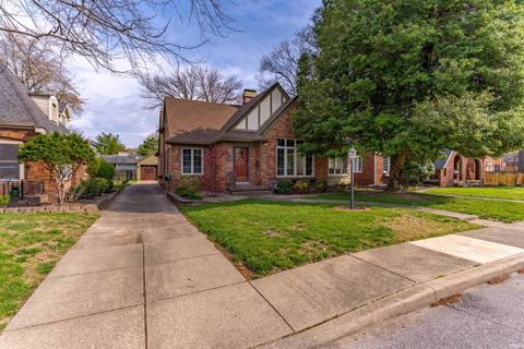 Photo of 2224 E Mulberry Street, Evansville, IN 47714 (MLS # 202611222)