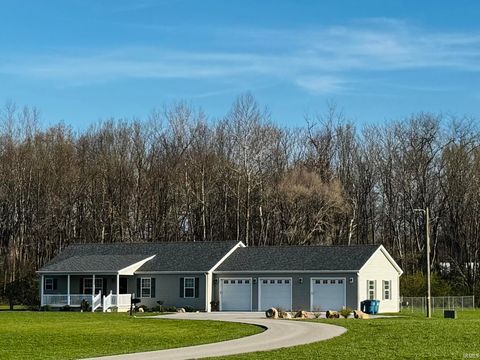 Photo of 1891 E Paw Paw Pike Pike, Peru, IN 46970 (MLS # 202611850)