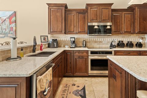 Tiny photo for 4559 Lamplighter Trail, Lafayette, IN 47909 (MLS # 202543776)