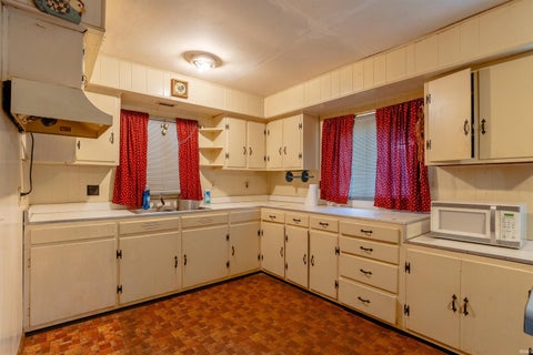 Tiny photo for 356 E 150 South, Princeton, IN 47670 (MLS # 202643617)