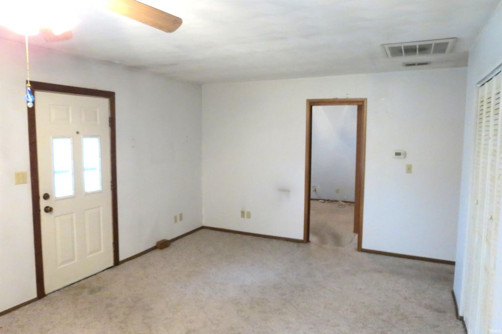 Photo of 3222 Chaucer Drive, Lafayette, IN 47909 (MLS # 202615574)