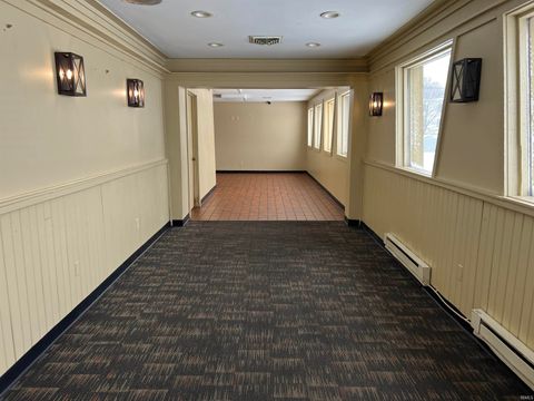 Tiny photo for 408 E Center Road, Kokomo, IN 46902 (MLS # 202501259)