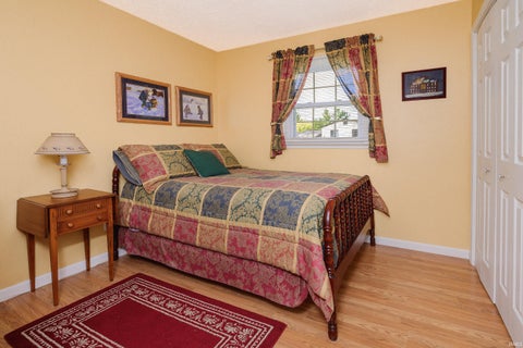 Tiny photo for 3252 S Yonkers Street, Bloomington, IN 47403 (MLS # 202636575)