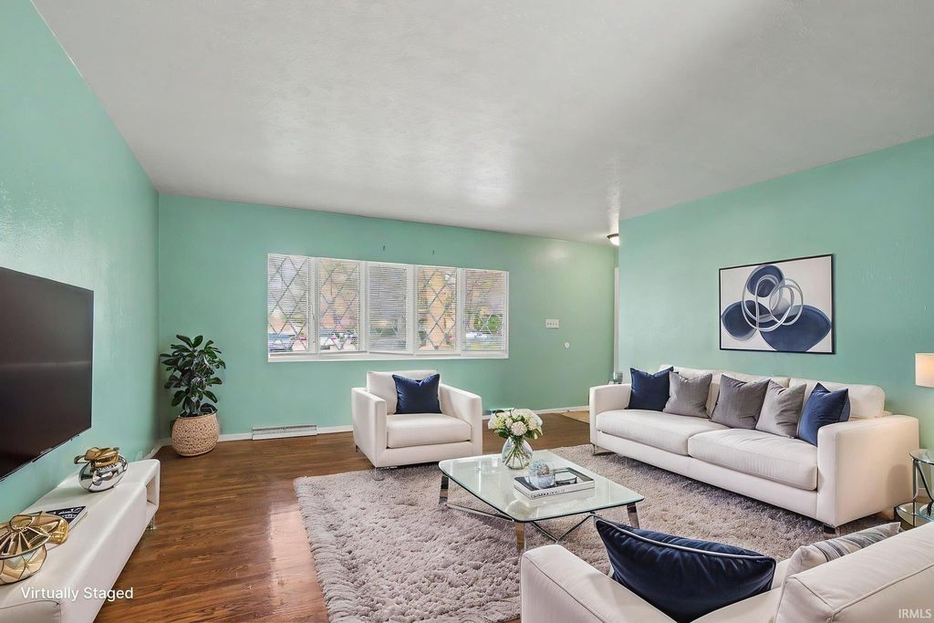 Photo of 3627 Brentwood Drive, South Bend, IN 46628 (MLS # 202616099)