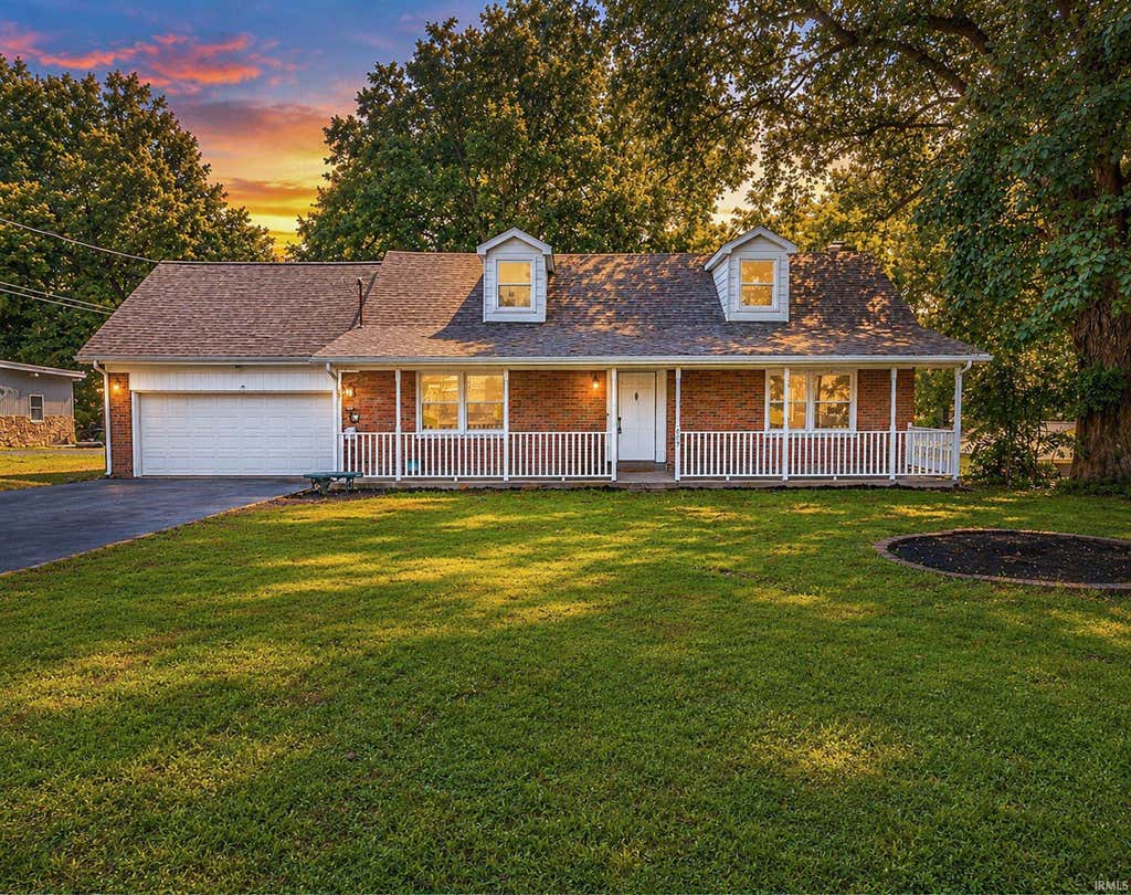 Photo of 609 Bartlett Drive, Newburgh, IN 47630 (MLS # 202634430)