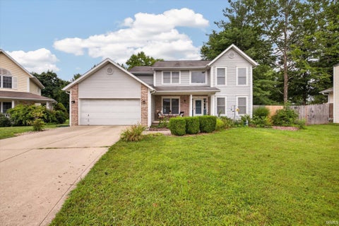 Photo of 1214 S Donington Court, Bloomington, IN 47401 (MLS # 202631557)