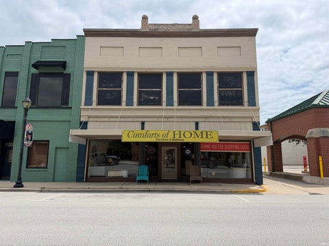 Photo of 113 N Main Street, Tipton, IN 46072 (MLS # 202629664)