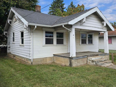 Tiny photo for 710 W Memorial Drive, Muncie, IN 47302 (MLS # 202638861)