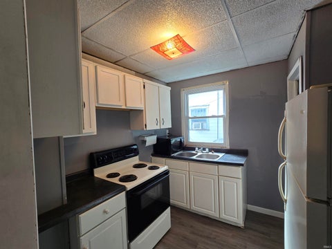 Tiny photo for 710 W Memorial Drive, Muncie, IN 47302 (MLS # 202638861)