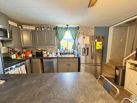 Tiny photo for 334 Burlington Avenue, Logansport, IN 46947 (MLS # 202548432)