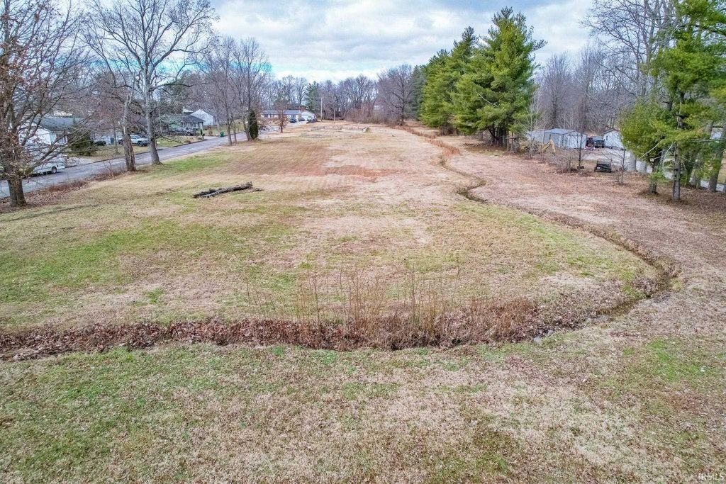 Photo of 2501 Wittman Drive #2, Evansville, IN 47720 (MLS # 202601466)