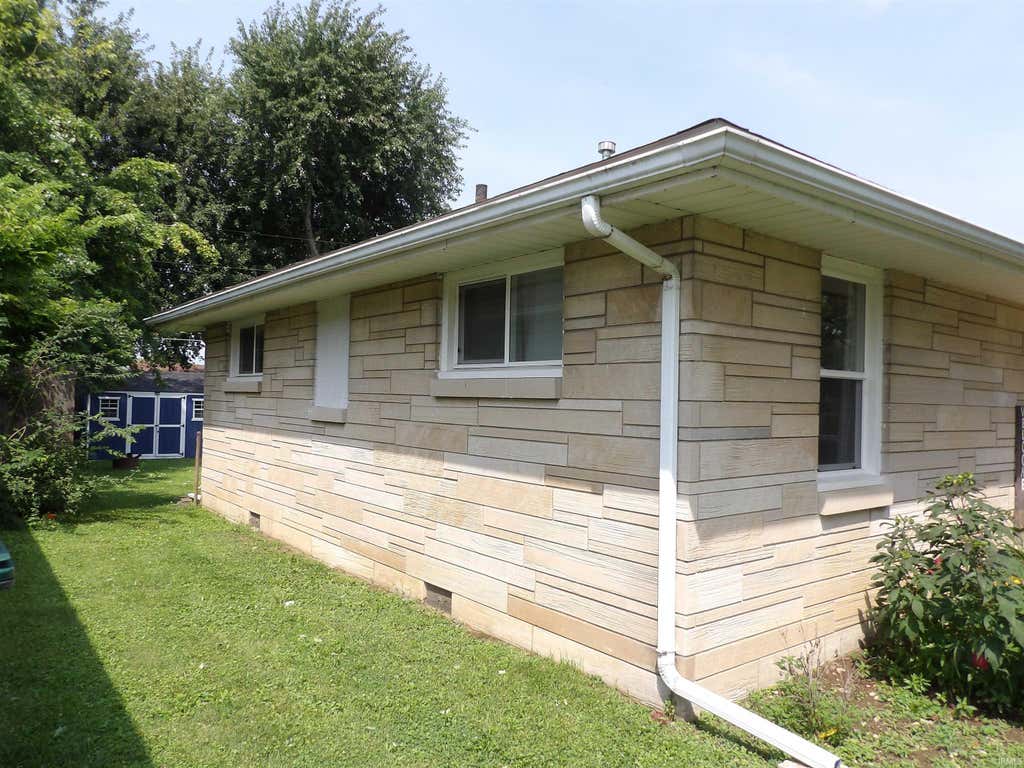 Photo of 4005 N Ball Avenue, Muncie, IN 47304 (MLS # 202633170)