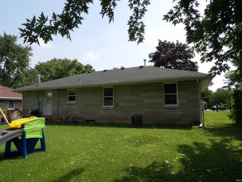 Tiny photo for 4005 N Ball Avenue, Muncie, IN 47304 (MLS # 202633170)