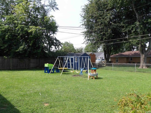 Tiny photo for 4005 N Ball Avenue, Muncie, IN 47304 (MLS # 202633170)