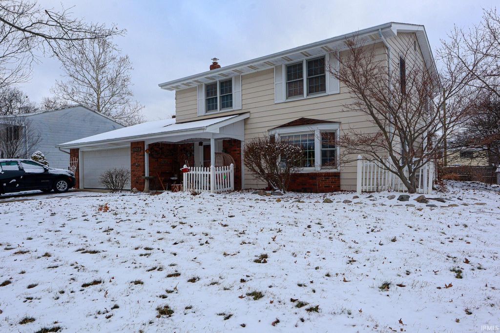 Photo of 4507 Tamarack Drive, Fort Wayne, IN 46835 (MLS # 202601112)