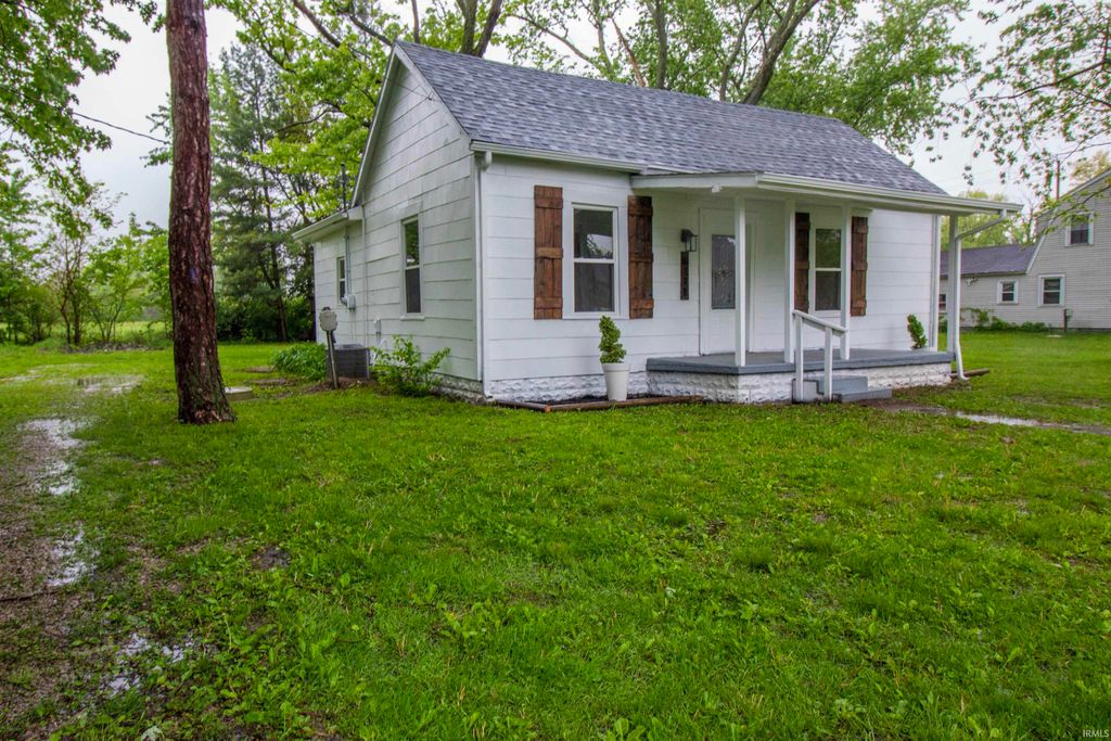 Photo of 8111 E Desoto Street, Muncie, IN 47303 (MLS # 202616770)