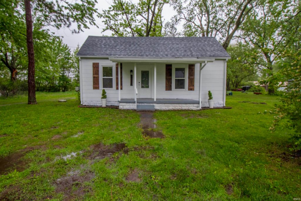 Photo of 8111 E Desoto Street, Muncie, IN 47303 (MLS # 202616770)