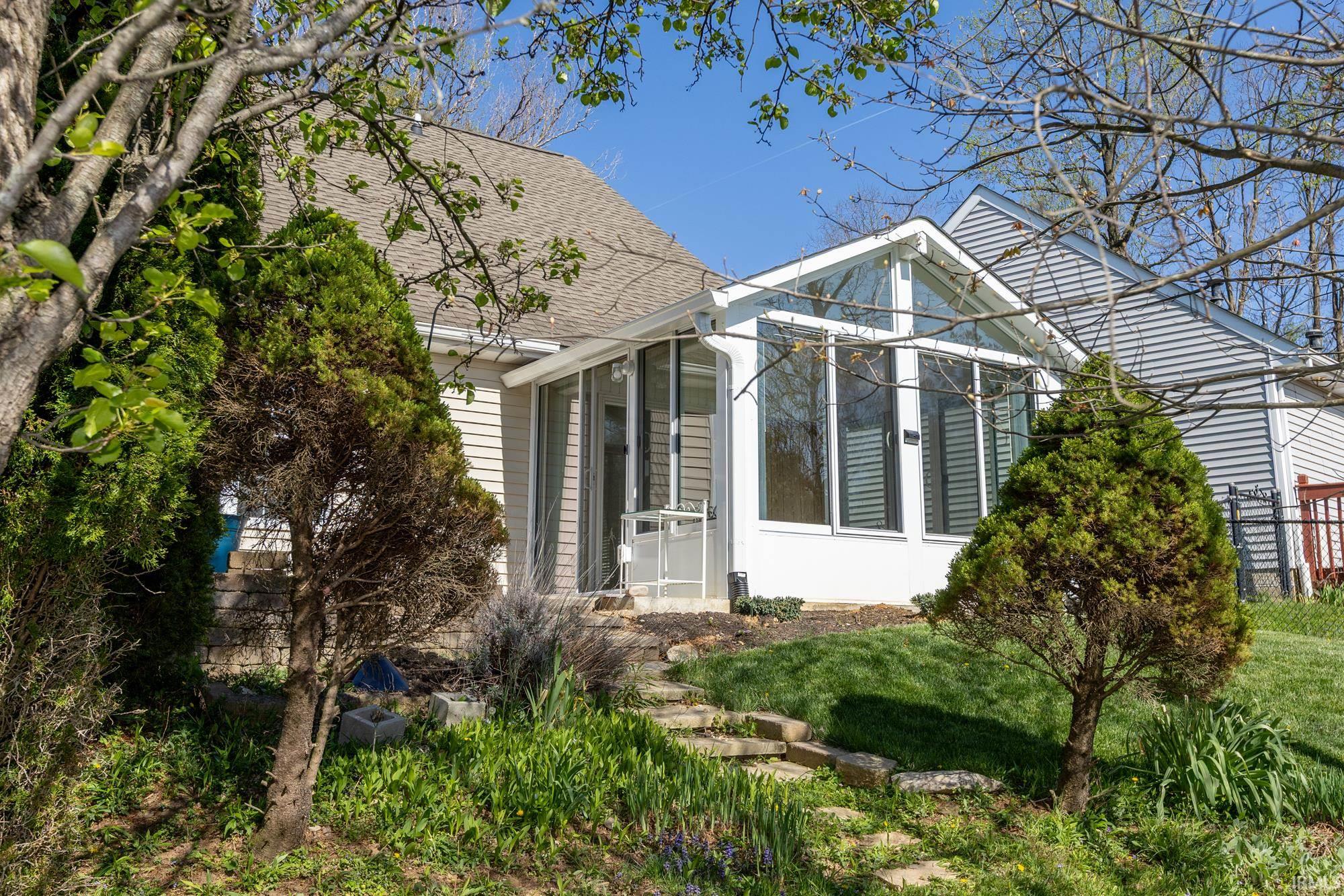 408 E Wylie Farm Road