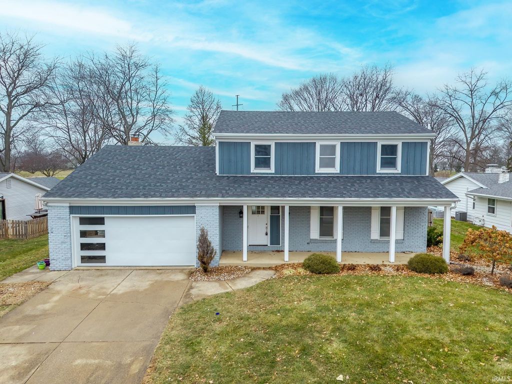 Photo of 11421 Trails North Drive, Fort Wayne, IN 46845 (MLS # 202549699)