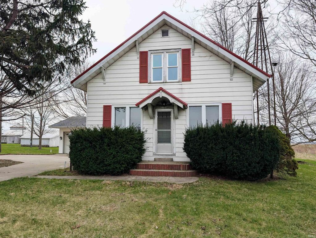 Photo of 355 W Us Highway 6, Albion, IN 46701 (MLS # 202613001)