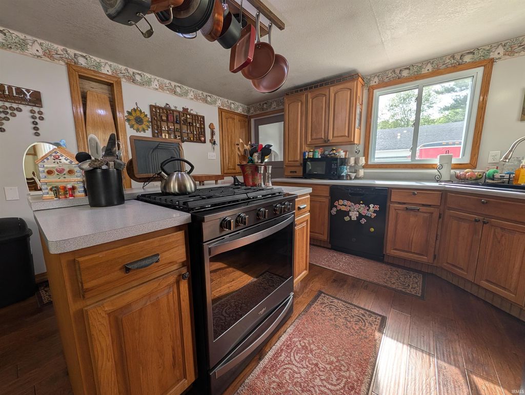 Photo of 7479 N Albion Street, Wawaka, IN 46794 (MLS # 202617406)