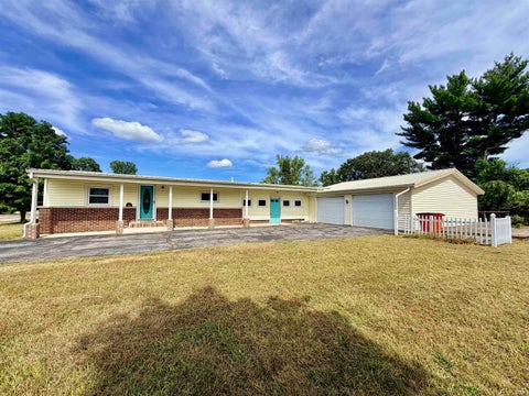 Tiny photo for 1125 O'Connor Boulevard, Monticello, IN 47960 (MLS # 202638089)