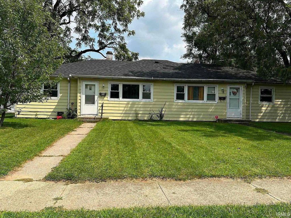 Photo of 420 S 27Th Street, South Bend, IN 46615 (MLS # 202603955)
