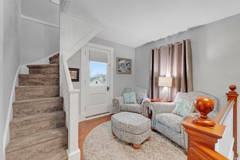 Tiny photo for 1025 Garden Street, Fort Wayne, IN 46802 (MLS # 202606172)