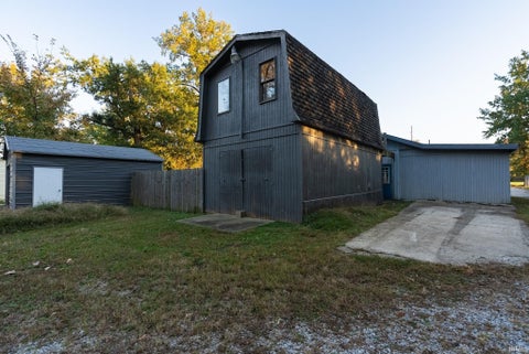 Tiny photo for 802 W Hanawalt Street, Monticello, IN 47960 (MLS # 202644332)