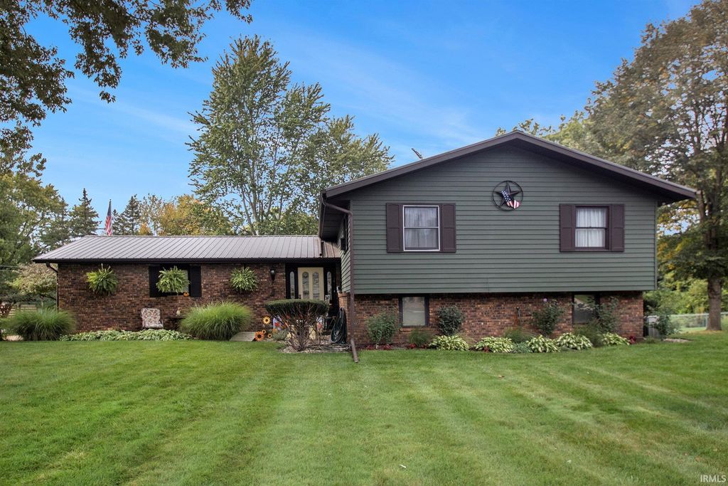 Photo of 23295 Surrey Lane, Elkhart, IN 46517 (MLS # 202612853)