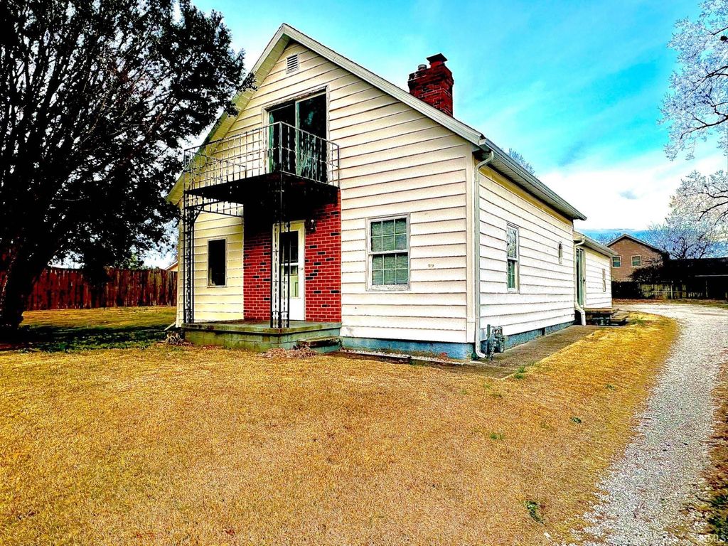 Photo of 4766 State Road 261, Newburgh, IN 47630 (MLS # 202548592)