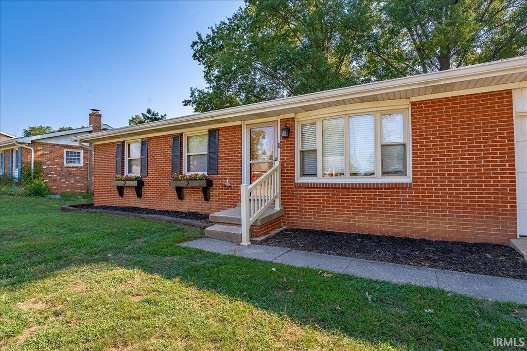 Photo of 1112 Tower Drive, Boonville, IN 47601 (MLS # 202638938)