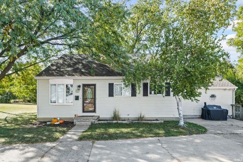 Photo of 70 Collins Drive, Lafayette, IN 47904 (MLS # 202540284)