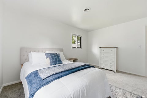 Tiny photo for 1020 S Morgan Street, Bluffton, IN 46714 (MLS # 202635184)