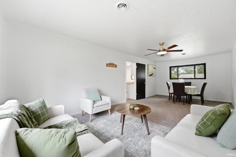 Tiny photo for 1020 S Morgan Street, Bluffton, IN 46714 (MLS # 202635184)
