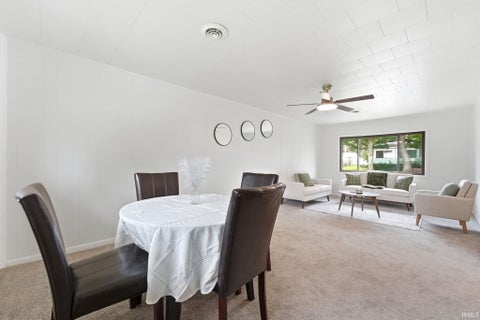 Tiny photo for 1020 S Morgan Street, Bluffton, IN 46714 (MLS # 202635184)
