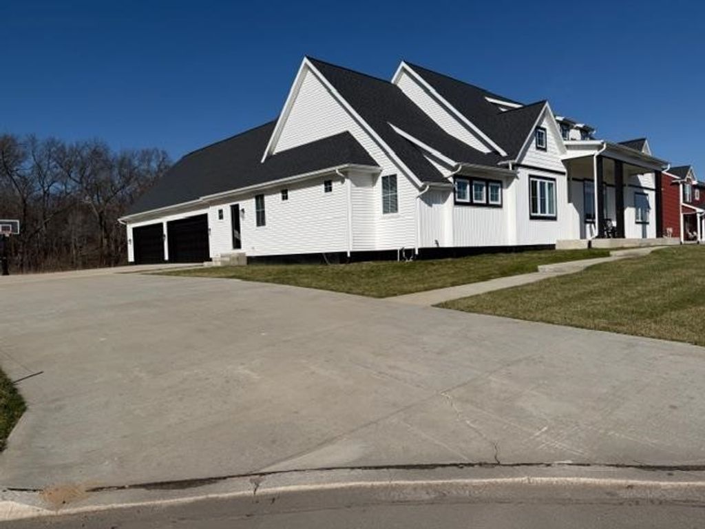 Photo of 30453 Carter Kash Drive, Elkhart, IN 46517 (MLS # 202609139)