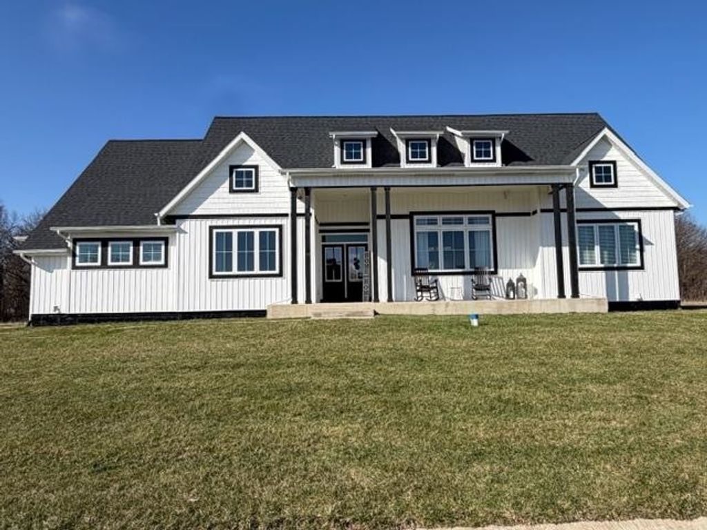 Photo of 30453 Carter Kash Drive, Elkhart, IN 46517 (MLS # 202609139)