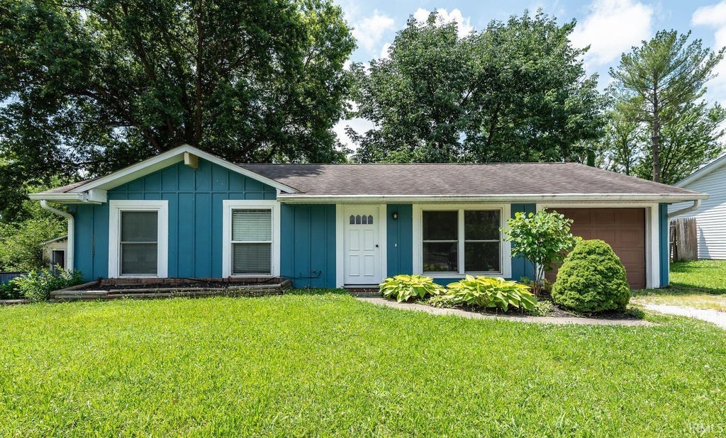 Photo of 397 S Poplar Drive, Ellettsville, IN 47429 (MLS # 202626824)