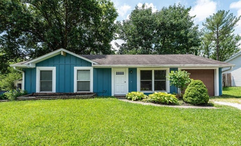Photo of 397 S Poplar Drive, Ellettsville, IN 47429 (MLS # 202626824)