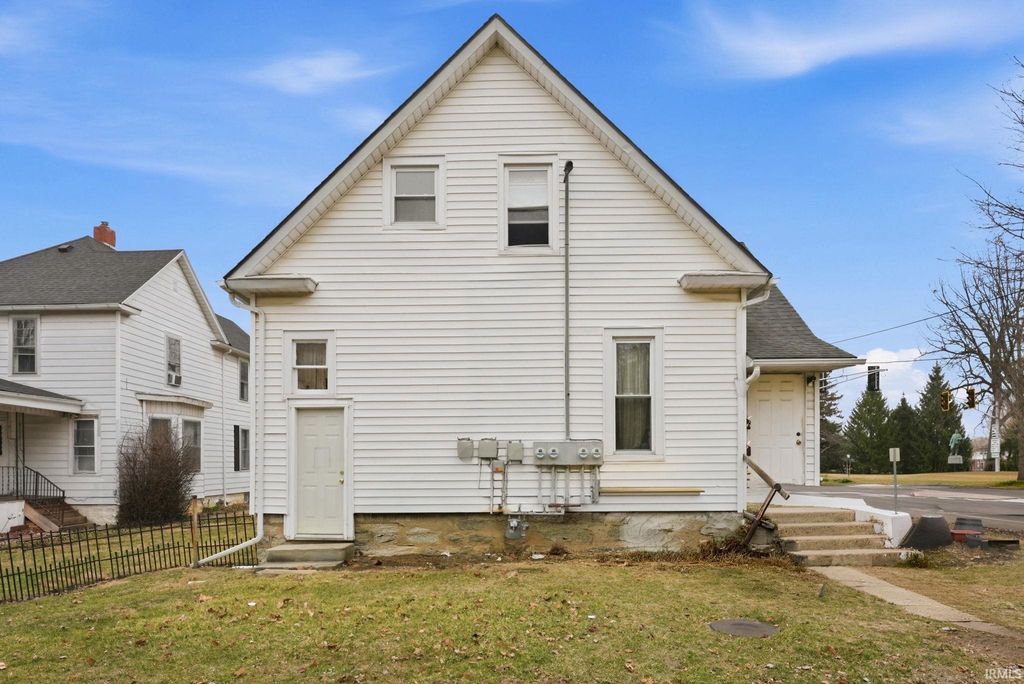 Photo of 1103 Crescent Avenue, Fort Wayne, IN 46805 (MLS # 202607066)