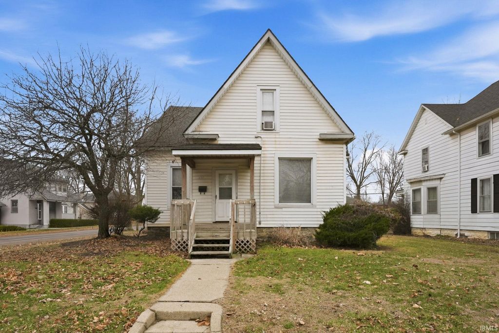 Photo of 1103 Crescent Avenue, Fort Wayne, IN 46805 (MLS # 202607066)