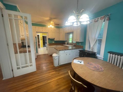 Tiny photo for 423 Front Street, Delphi, IN 46923 (MLS # 202531460)