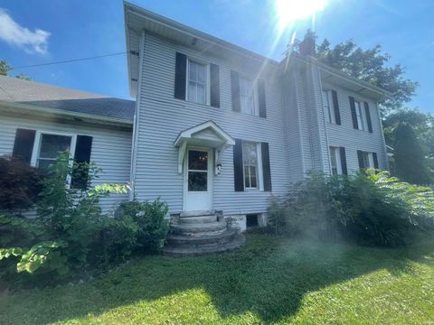 Tiny photo for 423 Front Street, Delphi, IN 46923 (MLS # 202531460)