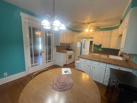 Tiny photo for 423 Front Street, Delphi, IN 46923 (MLS # 202531460)