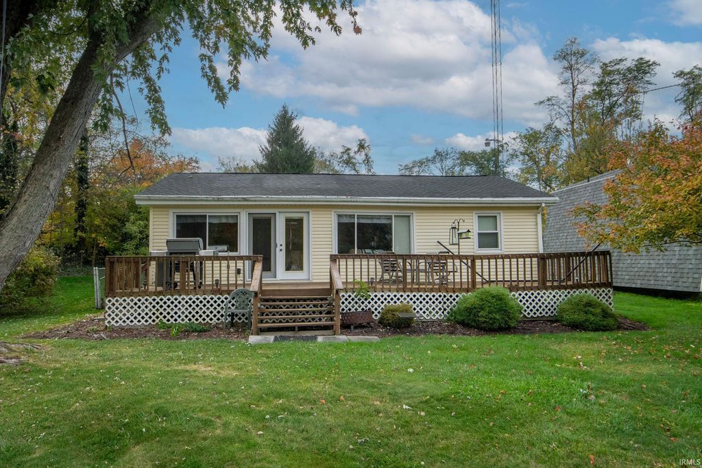 Photo of 9274 W Harper Lake Road, Kimmell, IN 46760 (MLS # 202611213)