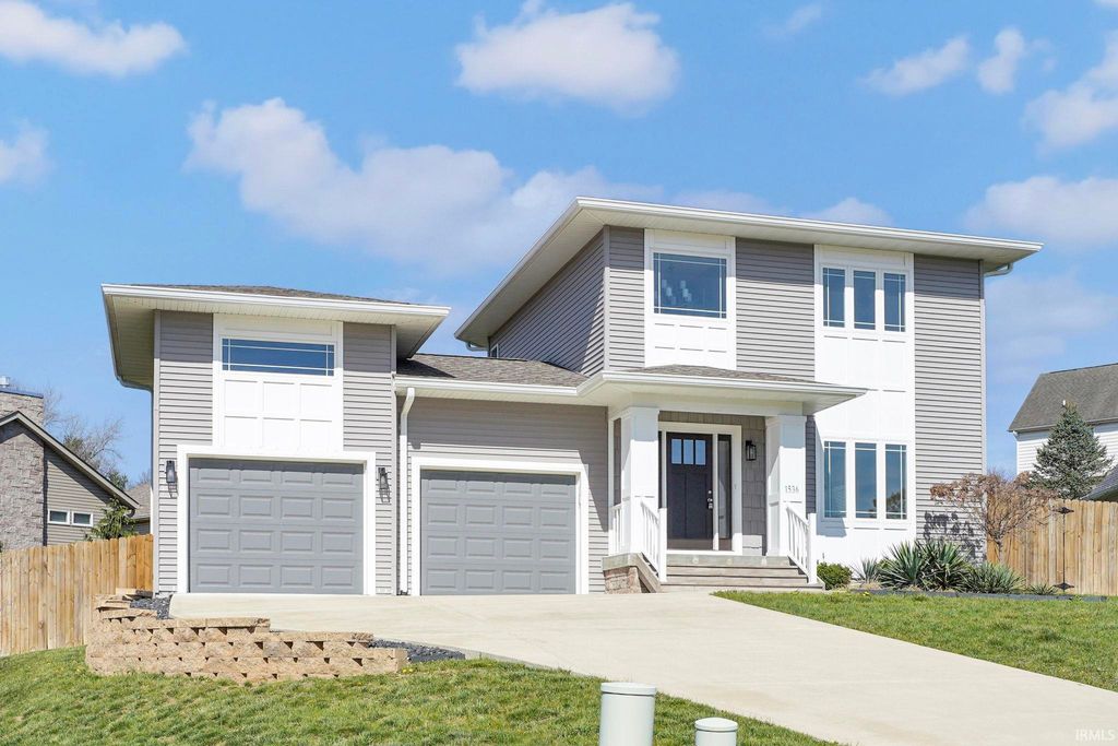 Photo of 1536 S Coleman Court, Bloomington, IN 47401 (MLS # 202610844)