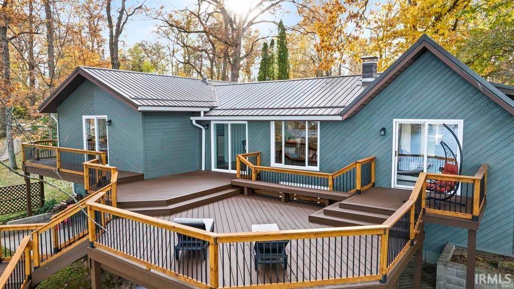 Photo of 8652 E Koher Road, Syracuse, IN 46567 (MLS # 202547665)